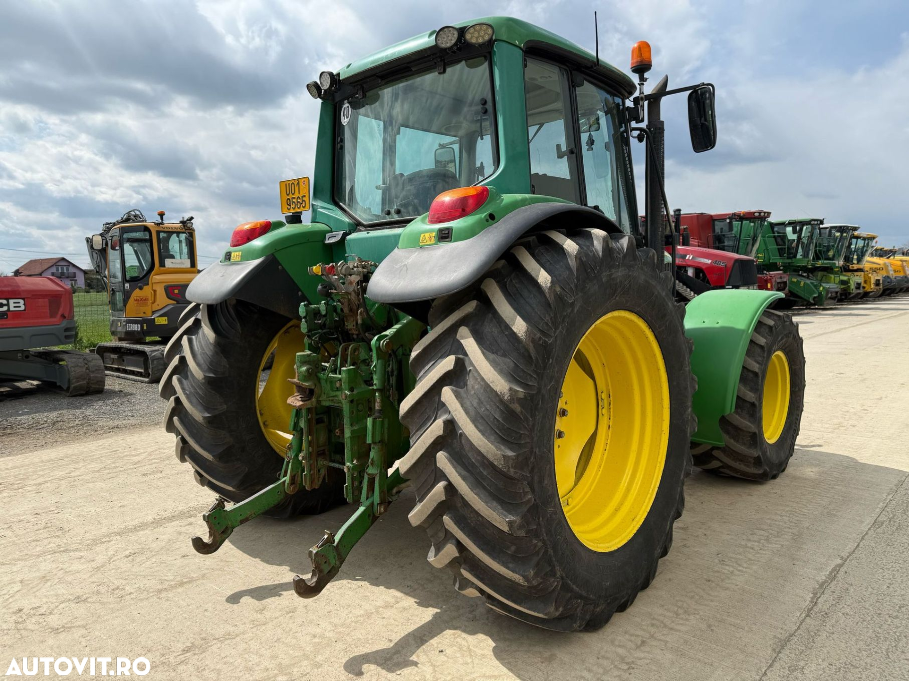 John Deere 6320 Tractor - 6