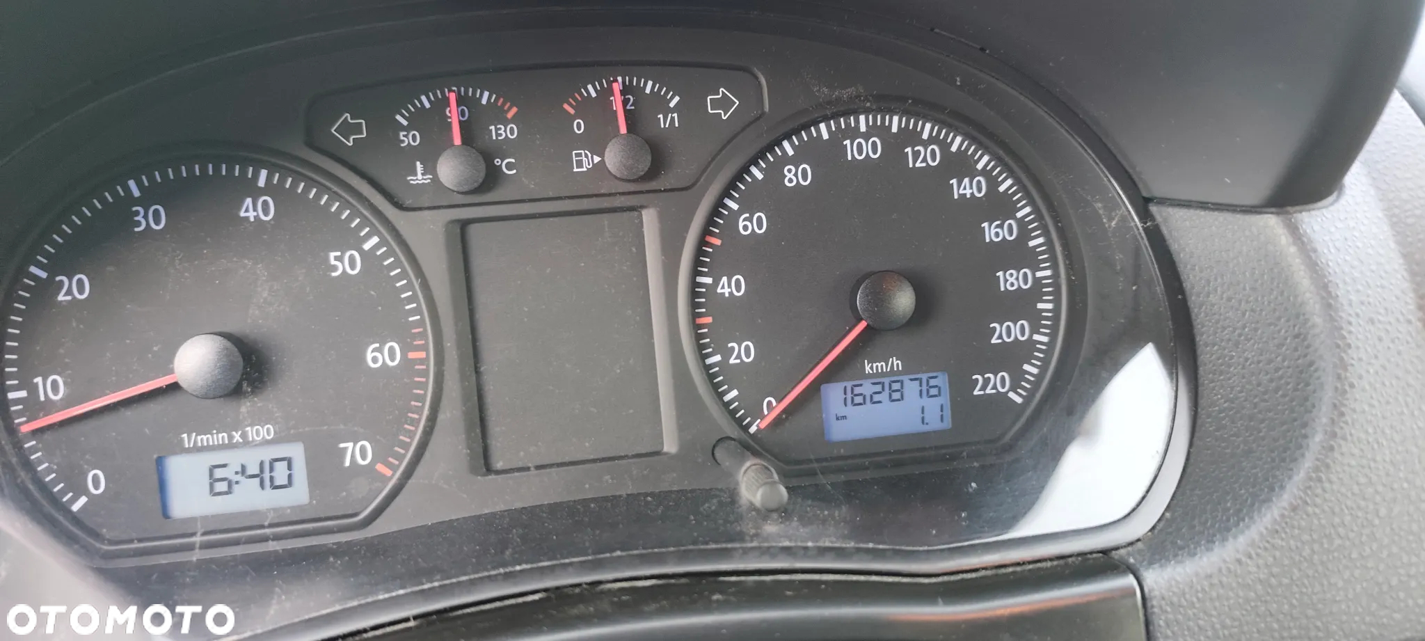 Volkswagen Polo 1.4 16V Trendline - 12