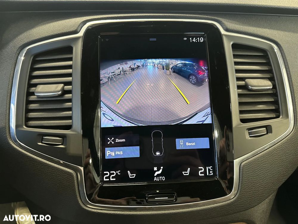 Volvo XC 90 T8 eAWD Momentum Pro - 20
