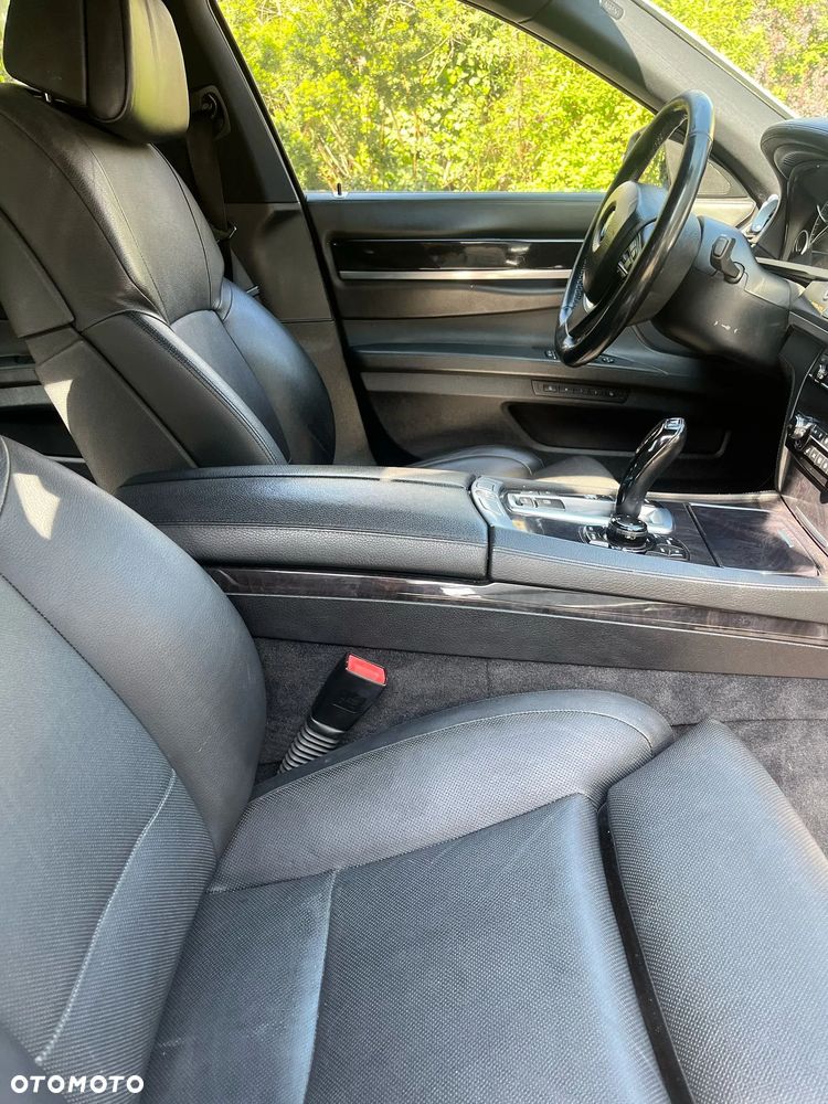 BMW Seria 7 ActiveHybrid - 16