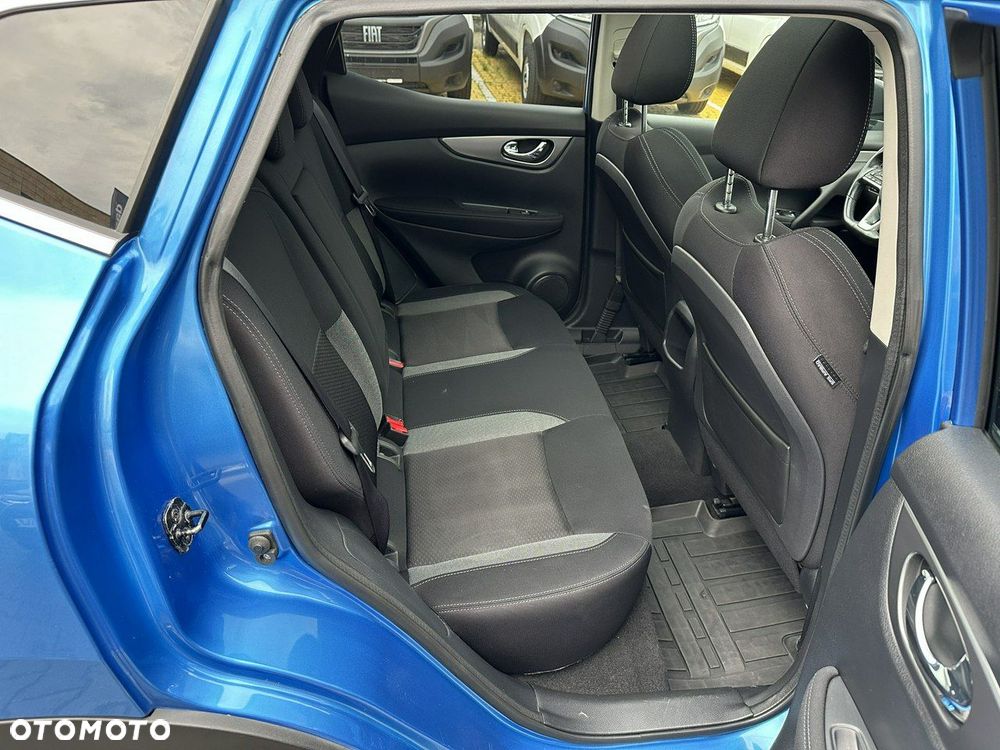 Nissan Qashqai - 23