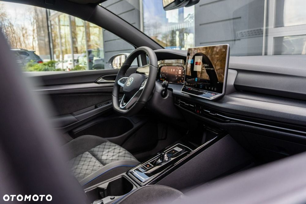 Volkswagen Golf - 13