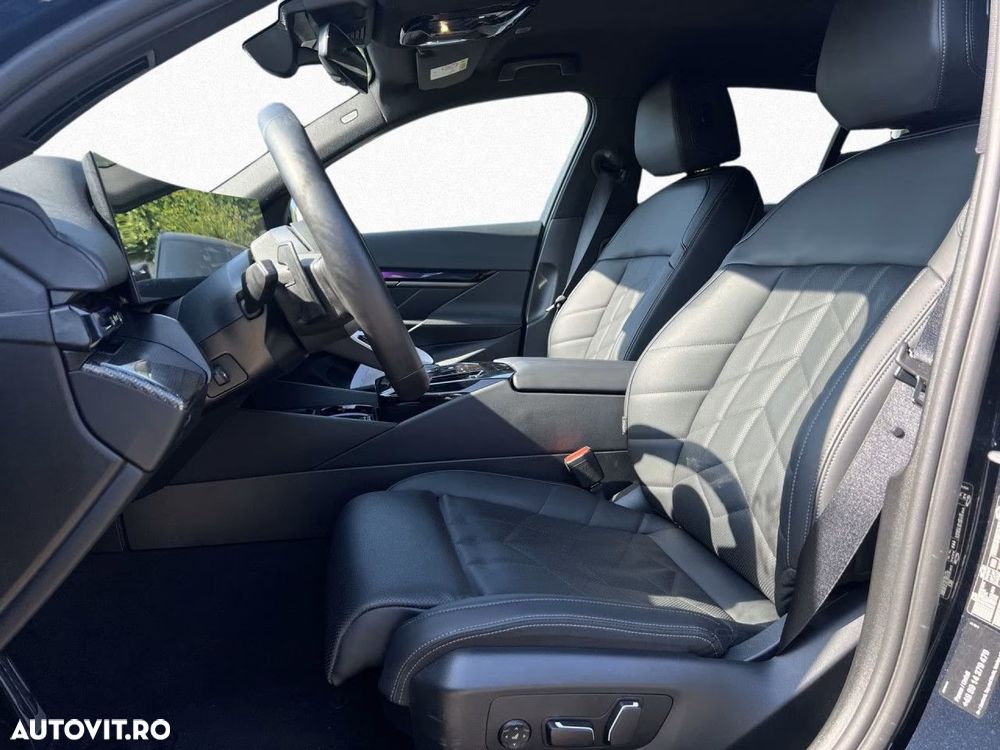 BMW 5 Series 2025 photo 5