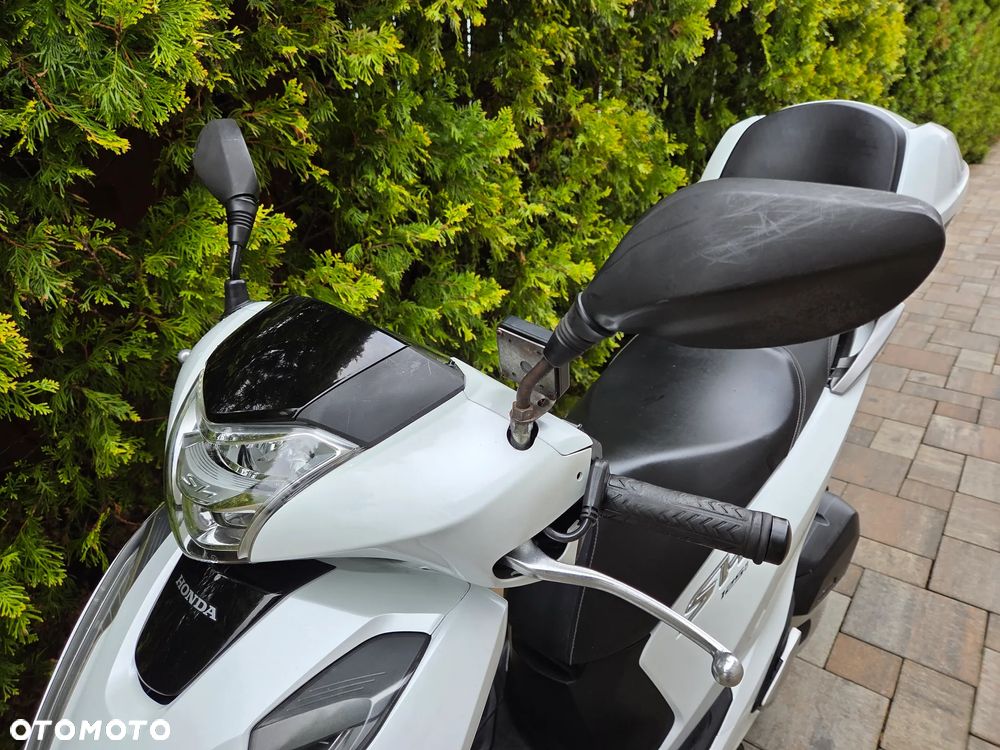 Honda SH - 11