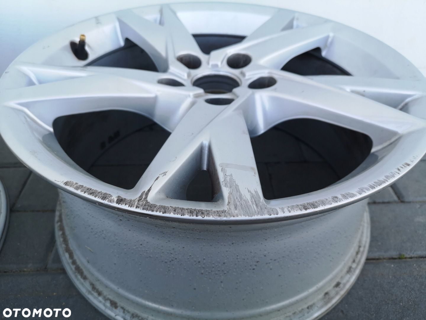 Felga aluminiowa Audi A4 17 cali - 2