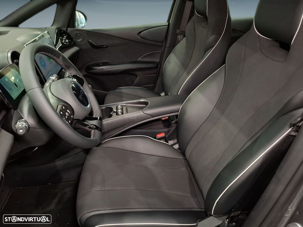 BYD Dolphin 2025 photo 3