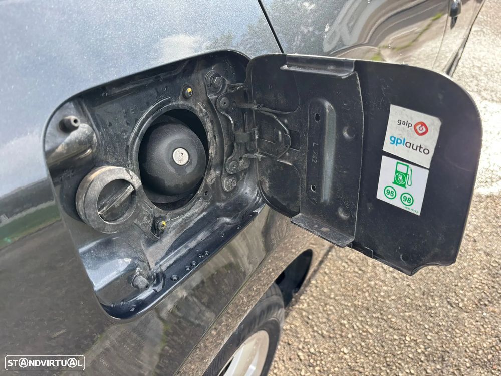 Dacia Logan MCV 0.9 TCe Comfort Bi-Fuel - 8