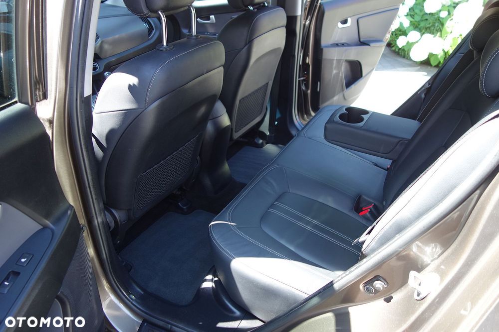 Kia Sportage 2.0 CRDI 184 4WD Spirit - 33