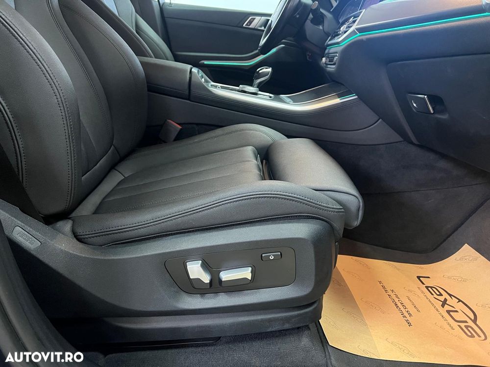 BMW X5 xDrive45e - 16