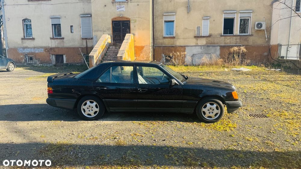 Mercedes-Benz W124 (1984-1993) - 4