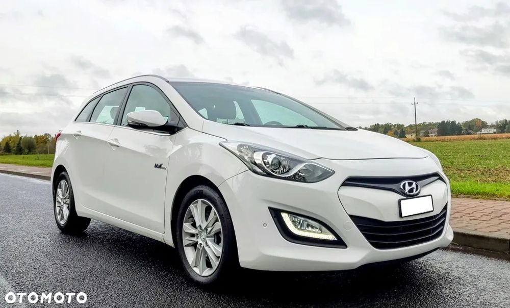 Hyundai i30 1.6 CRDi Premium - 33