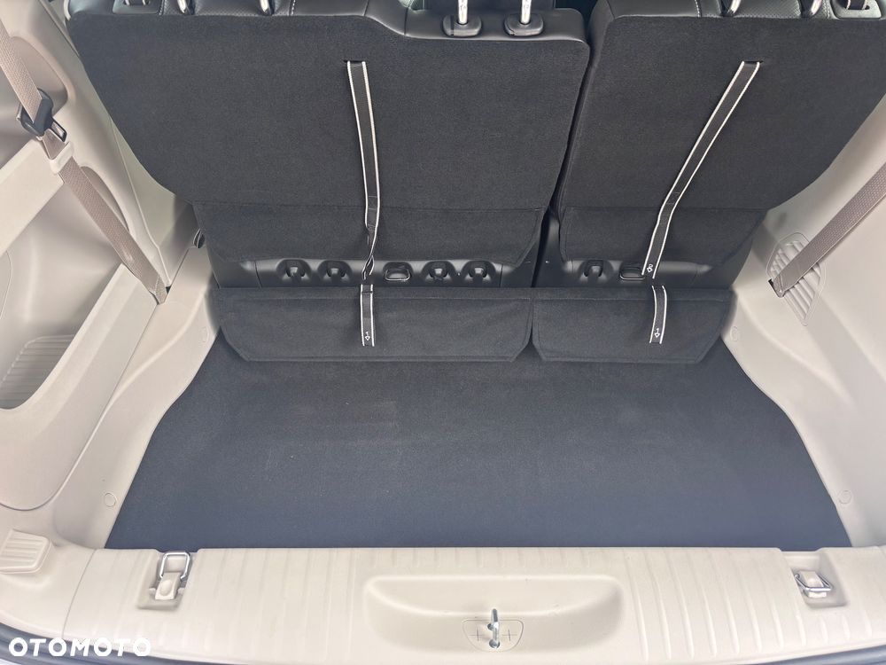 Chrysler Pacifica - 20