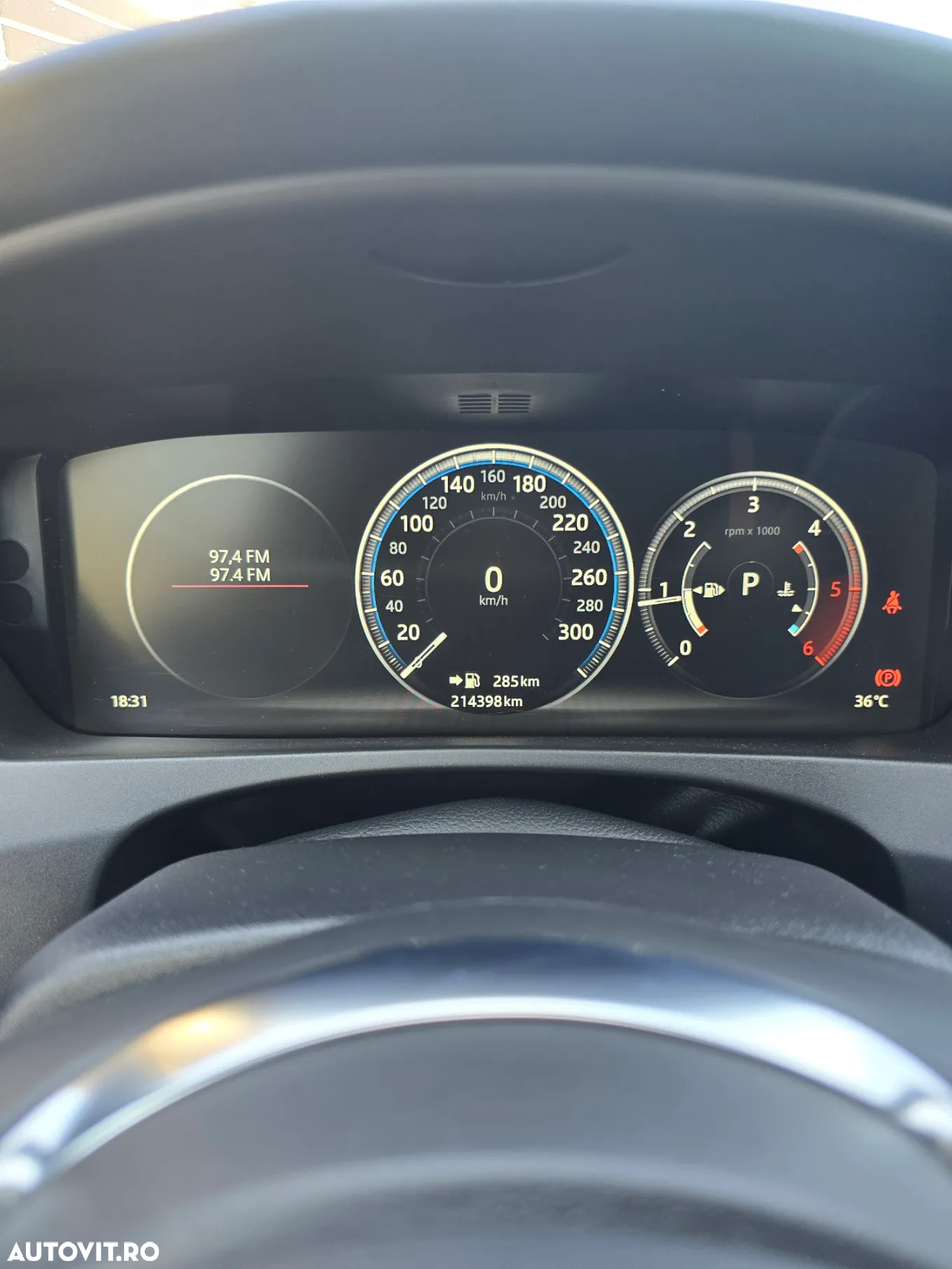 Jaguar F-Pace 25d AWD Aut. R-Sport - 9