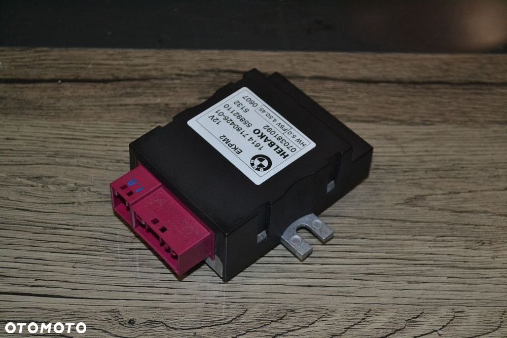 BMW E81 E82 E87 E88 E90 E92 MODUŁ STEROWNIK POMPY PALIWA 7180426 - 1