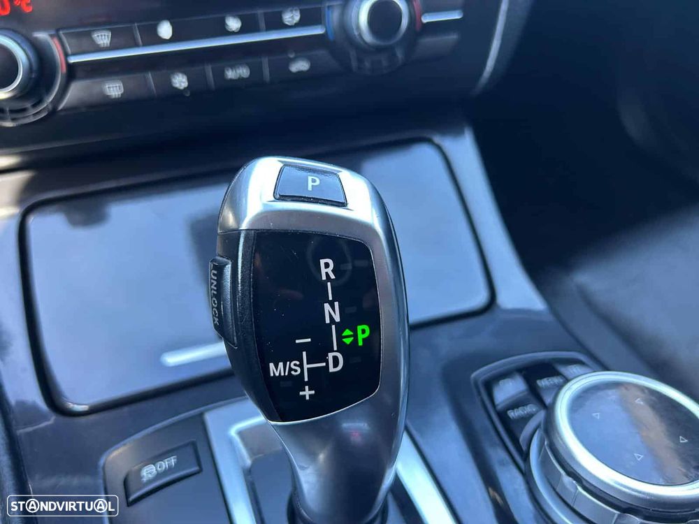BMW 520 d Pack M Auto - 16