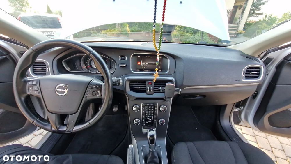 Volvo V40 D2 Kinetic - 24