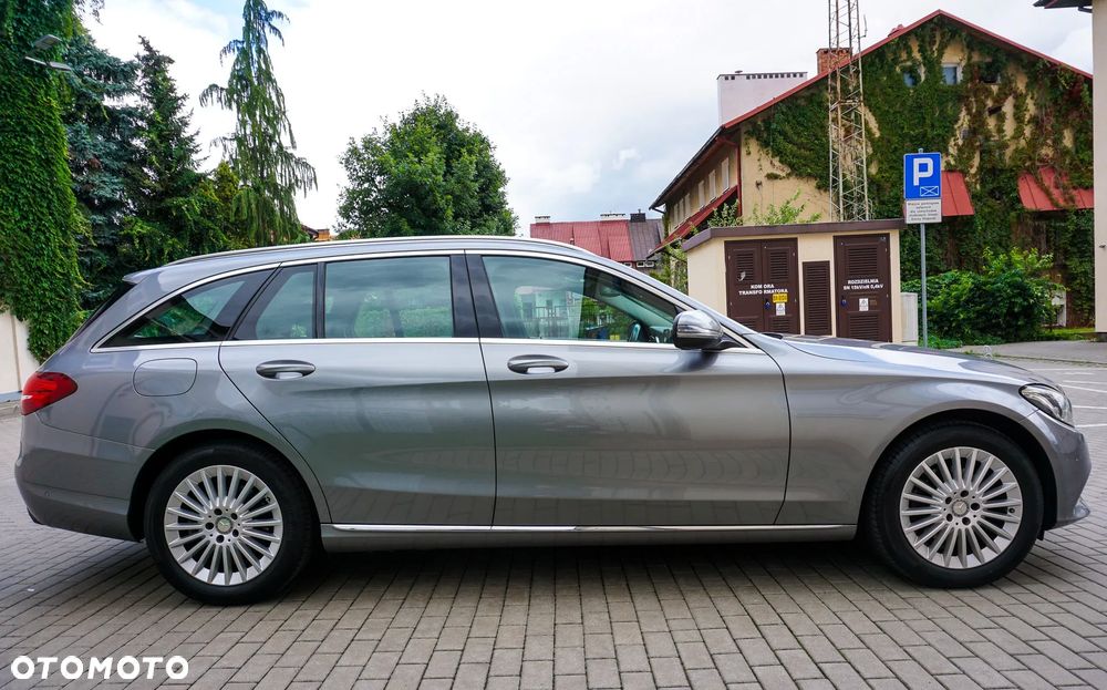 Mercedes-Benz Klasa C 200 7G-TRONIC Avantgarde - 17