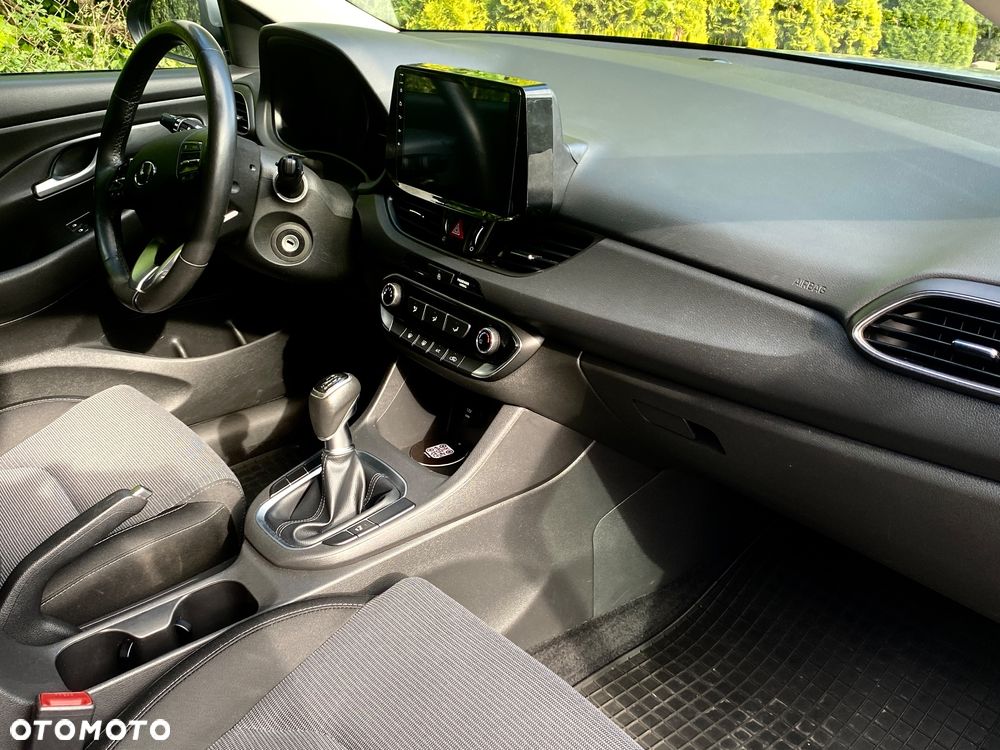 Hyundai i30 - 32