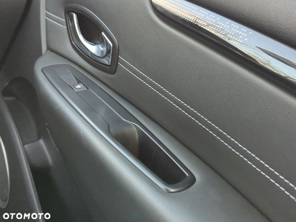 Renault Scenic TCe 130 Dynamique - 26