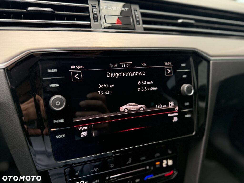 Volkswagen Passat 2.0 TDI EVO Elegance DSG - 30