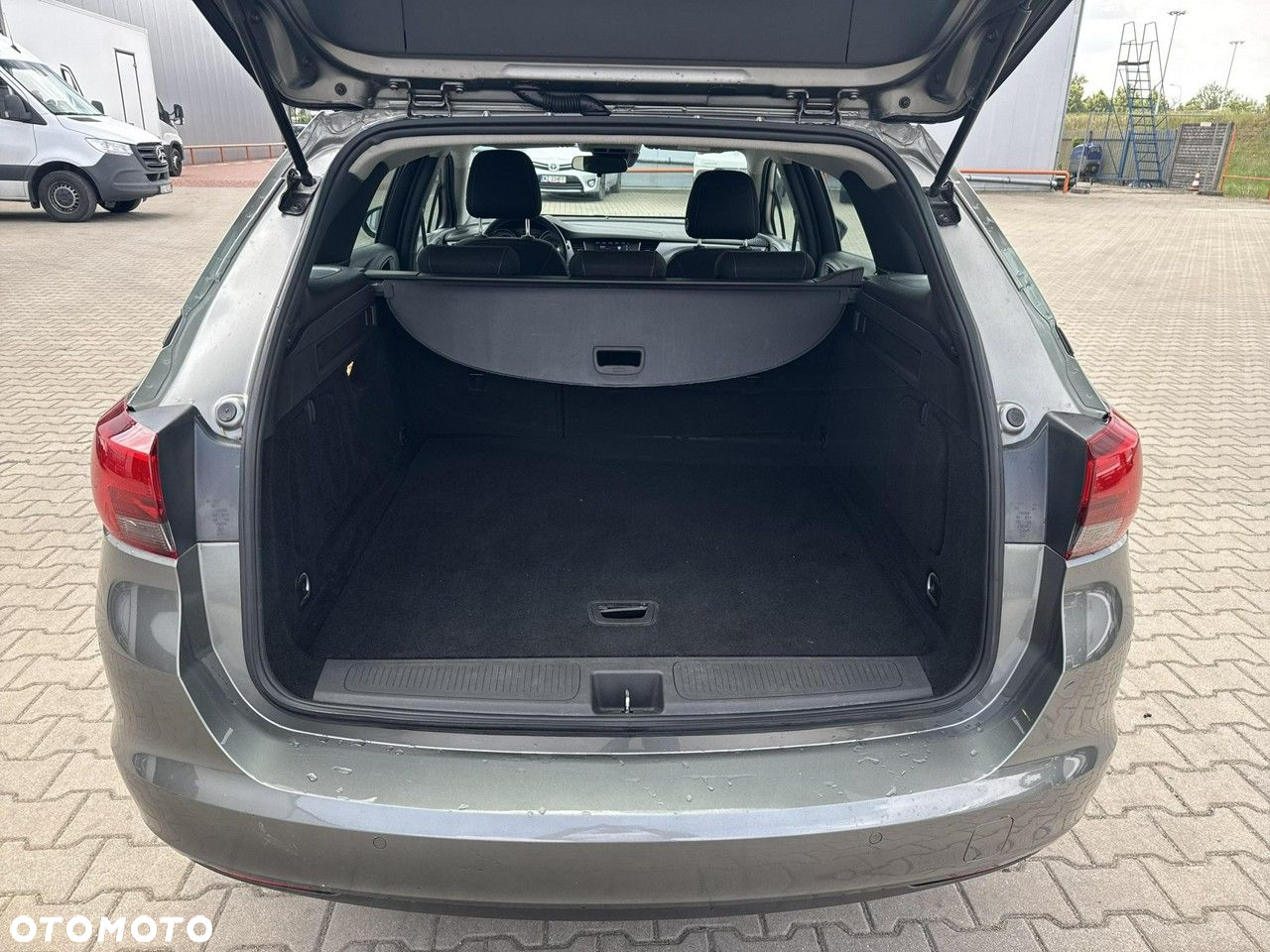 Opel Astra - 16