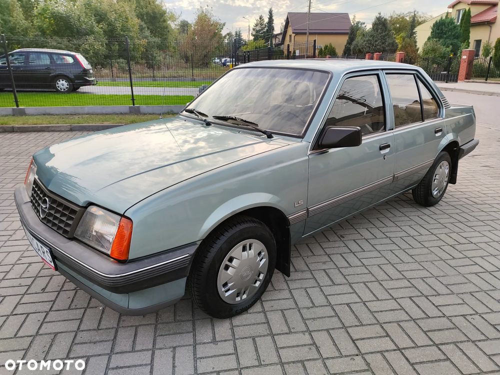 Opel Ascona C 1.3 LS