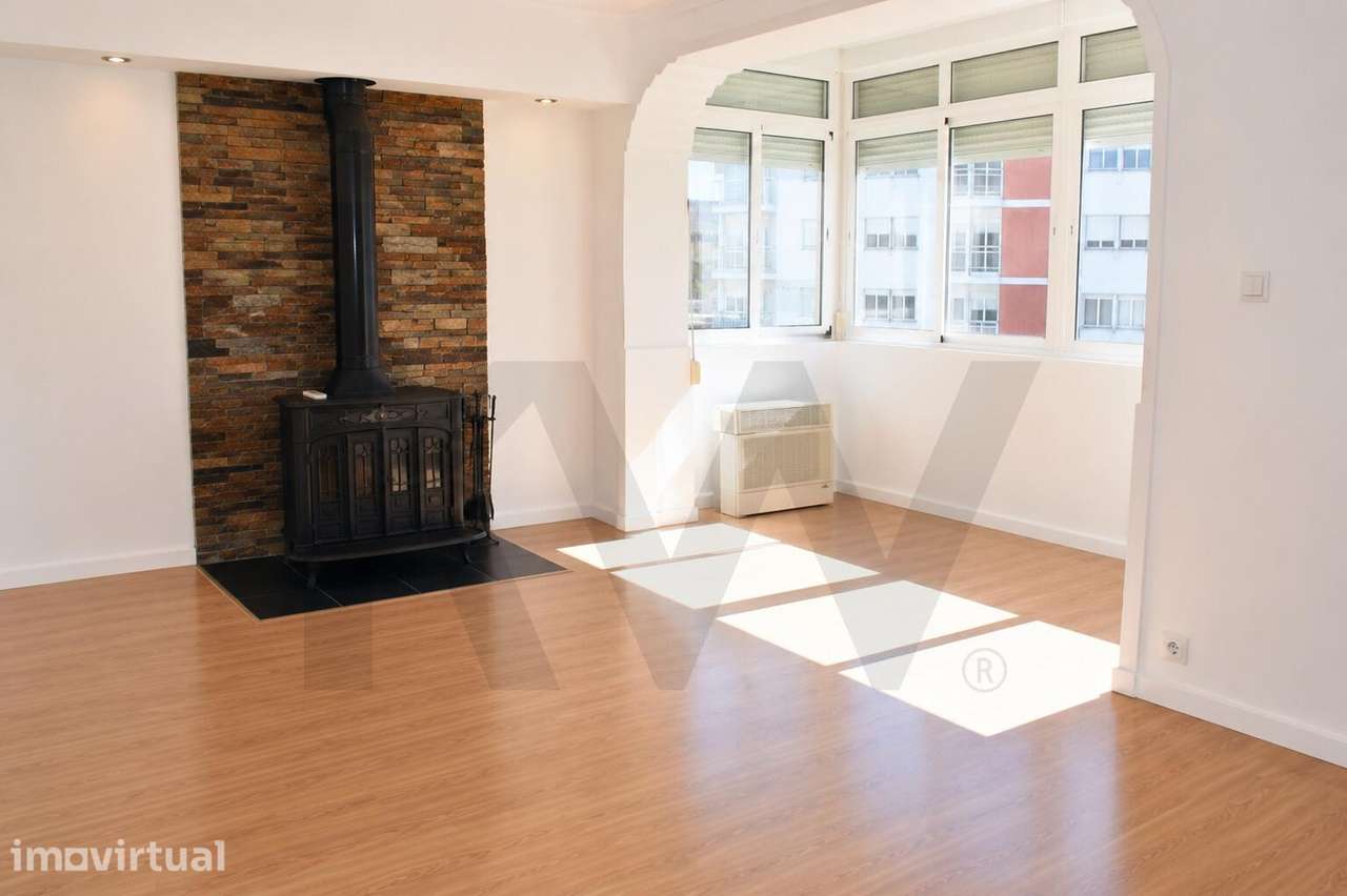 Lumiar | Apartamento T4 com boas áreas e vista desafogada. - Grande imagem: 3/39