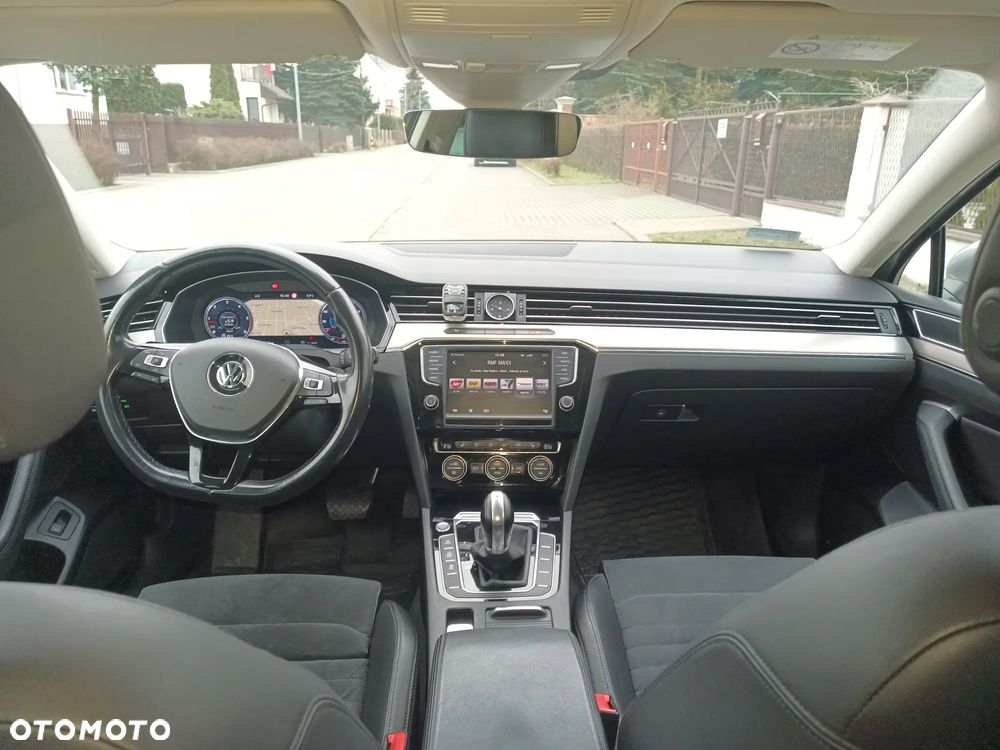 Volkswagen Passat 2.0 TDI BMT Highline DSG - 10