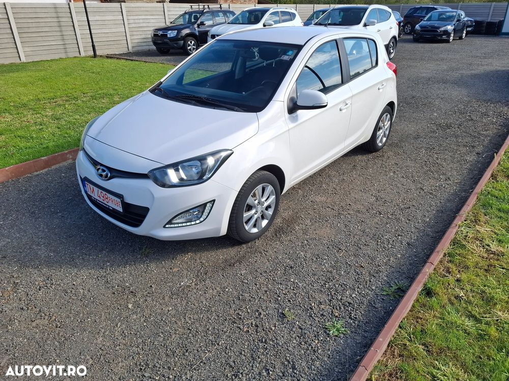 Hyundai i20 1.2 Trend - 2