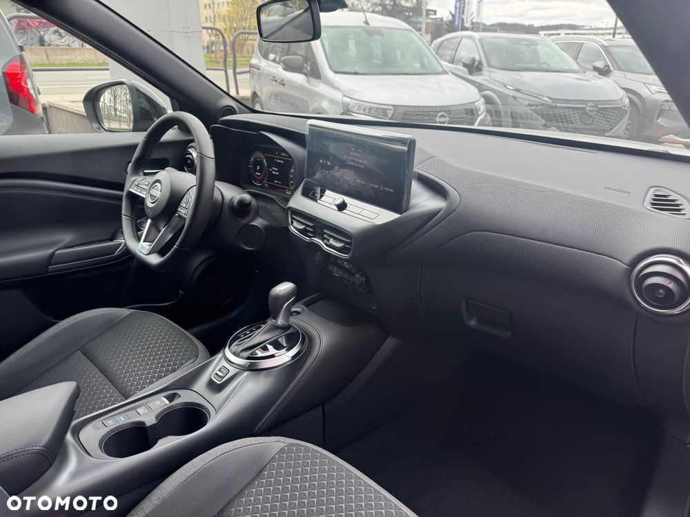 Nissan Juke 1.6 Hybrid N-Connecta AMT - 11