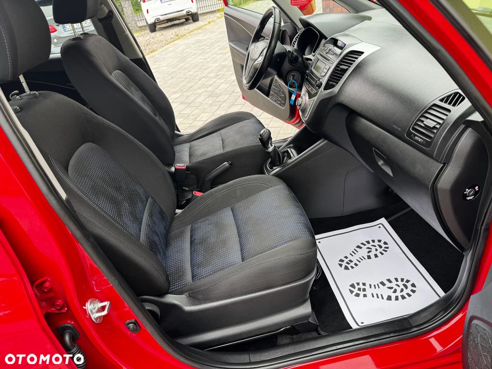 Hyundai ix20 1.6 CRDi blue Comfort - 13