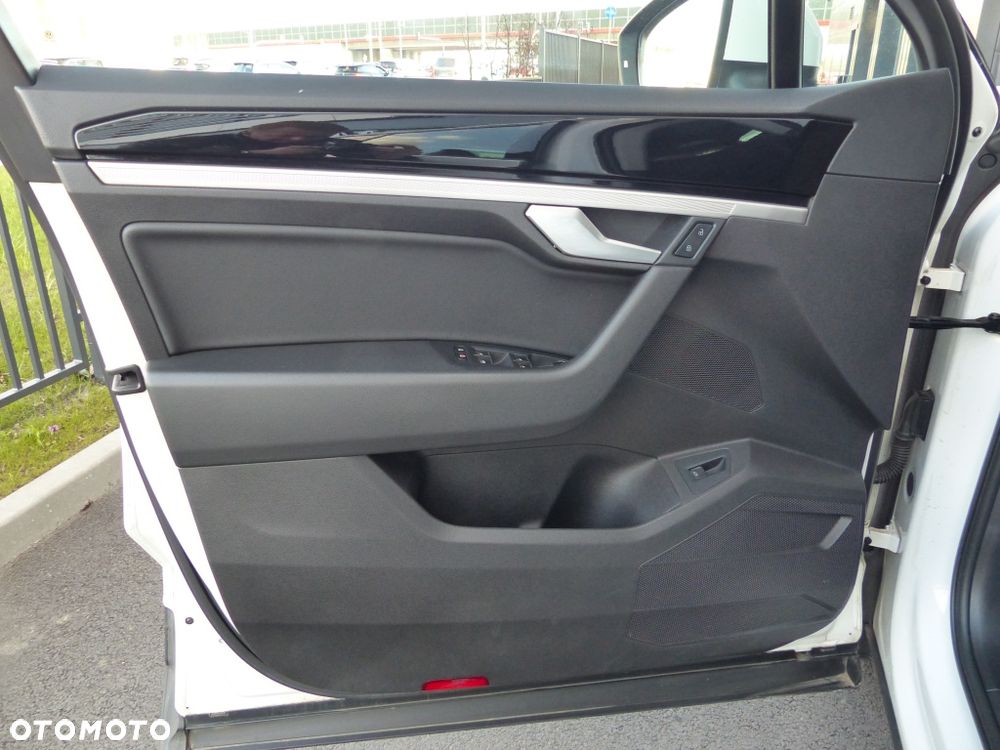 Volkswagen Touareg 3.0 V6 TDI SCR 4Mot - 12