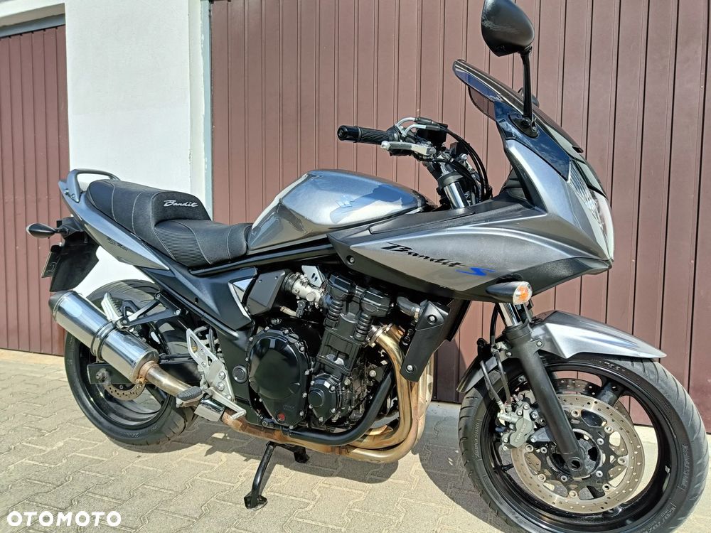 Suzuki Bandit - 16
