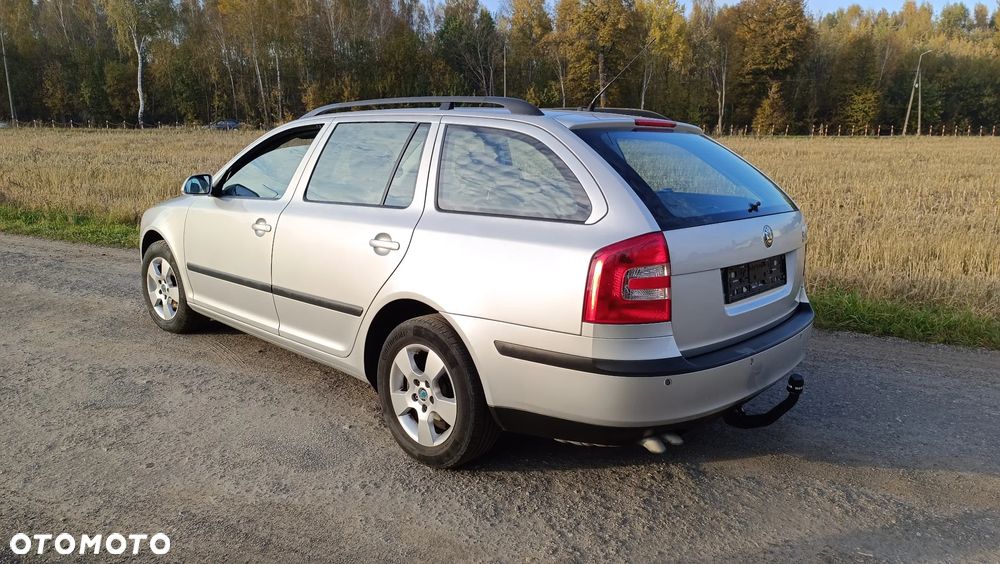 Skoda Octavia 2.0 TDI Elegance - 3
