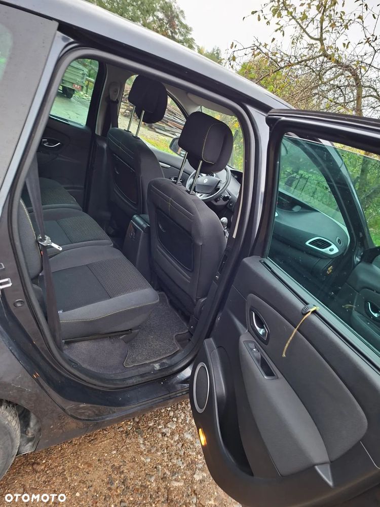 Renault Scenic 1.4 16V TCE Bose Edition - 3