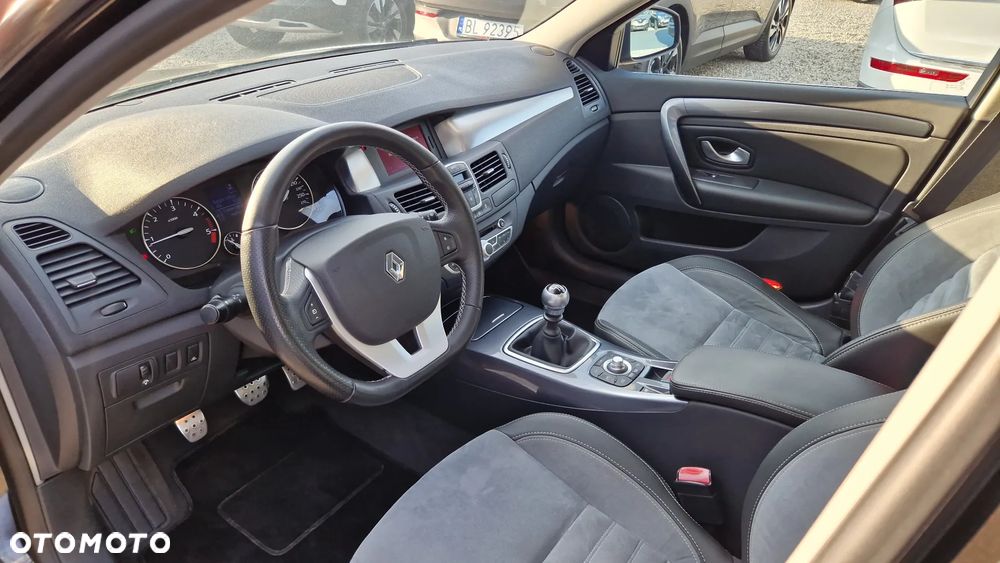 Renault Laguna 2.0 DCi Luxe Privilege - 21