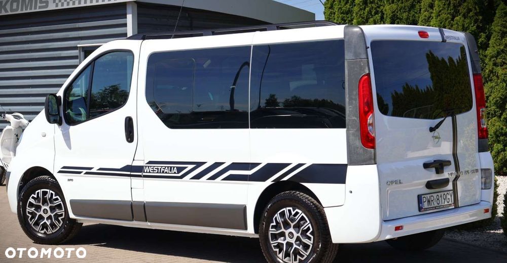 Opel Vivaro - 8