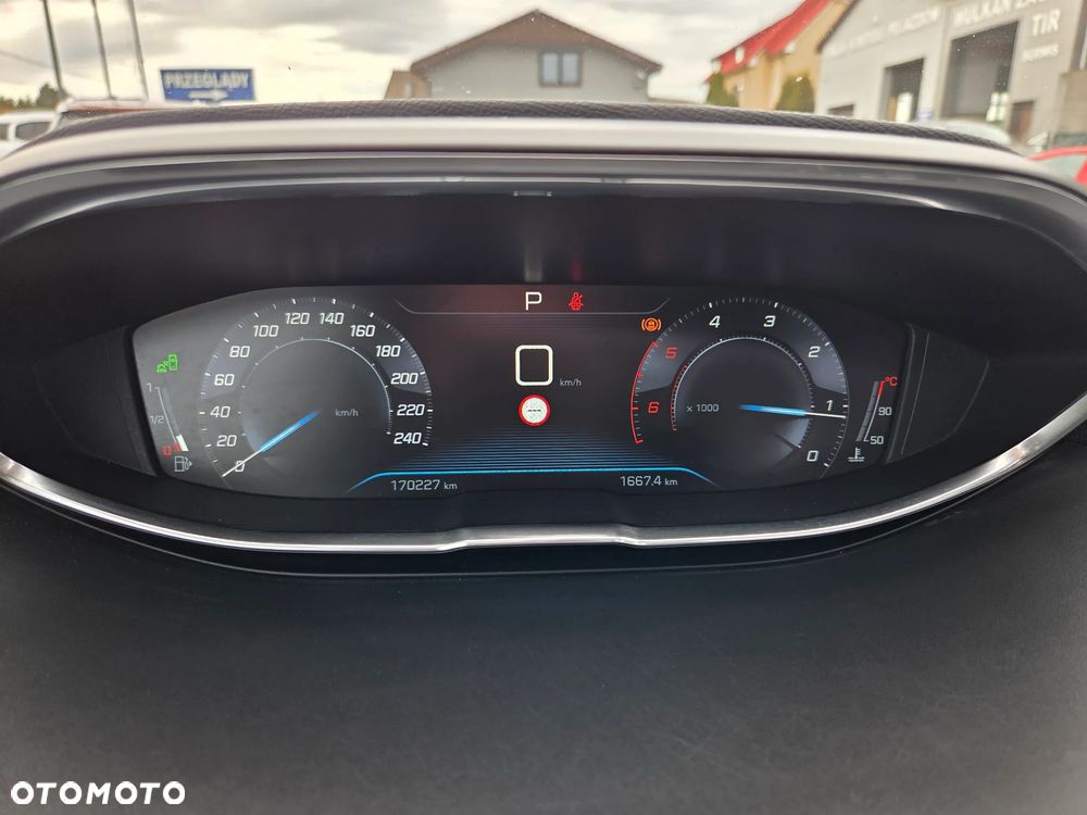 Peugeot 5008 BlueHDI 130 EAT8 Allure Business-Paket - 24