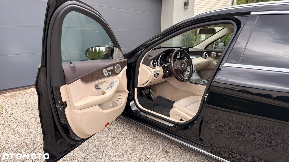 Mercedes-Benz Klasa C 220 d 9G-TRONIC Avantgarde - 6