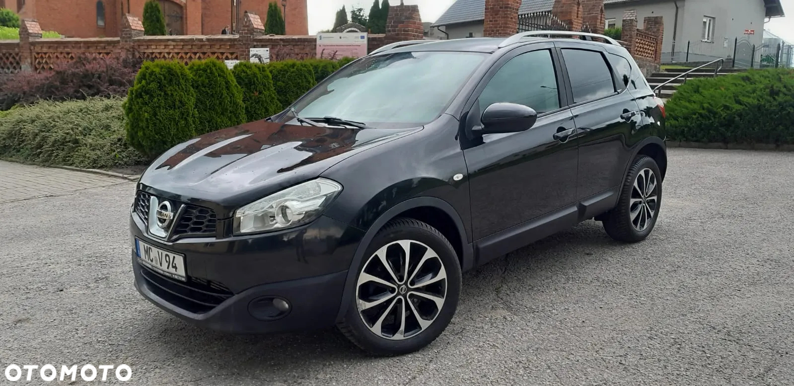 Nissan Qashqai - 2