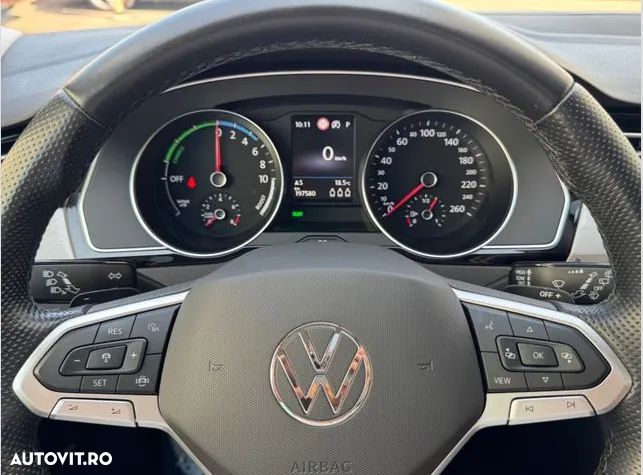 Volkswagen Passat Variant 1.4 TSI Plug-In-Hybrid DSG GTE - 11