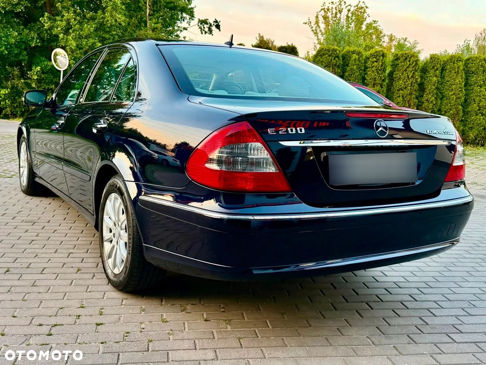 Mercedes-Benz Klasa E 200 Kompressor Automatik Elegance - 17