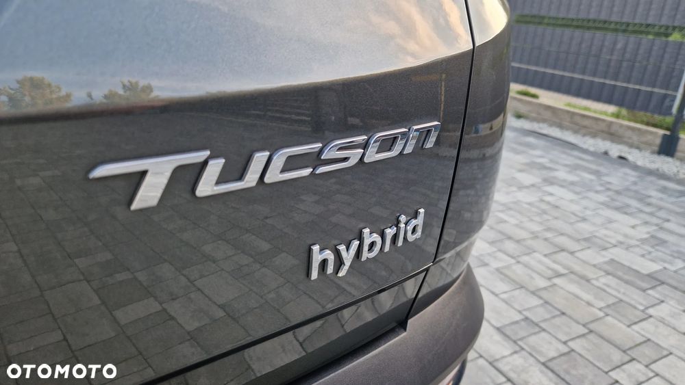 Hyundai Tucson 1.6 T-GDi HEV Executive 2WD - 19