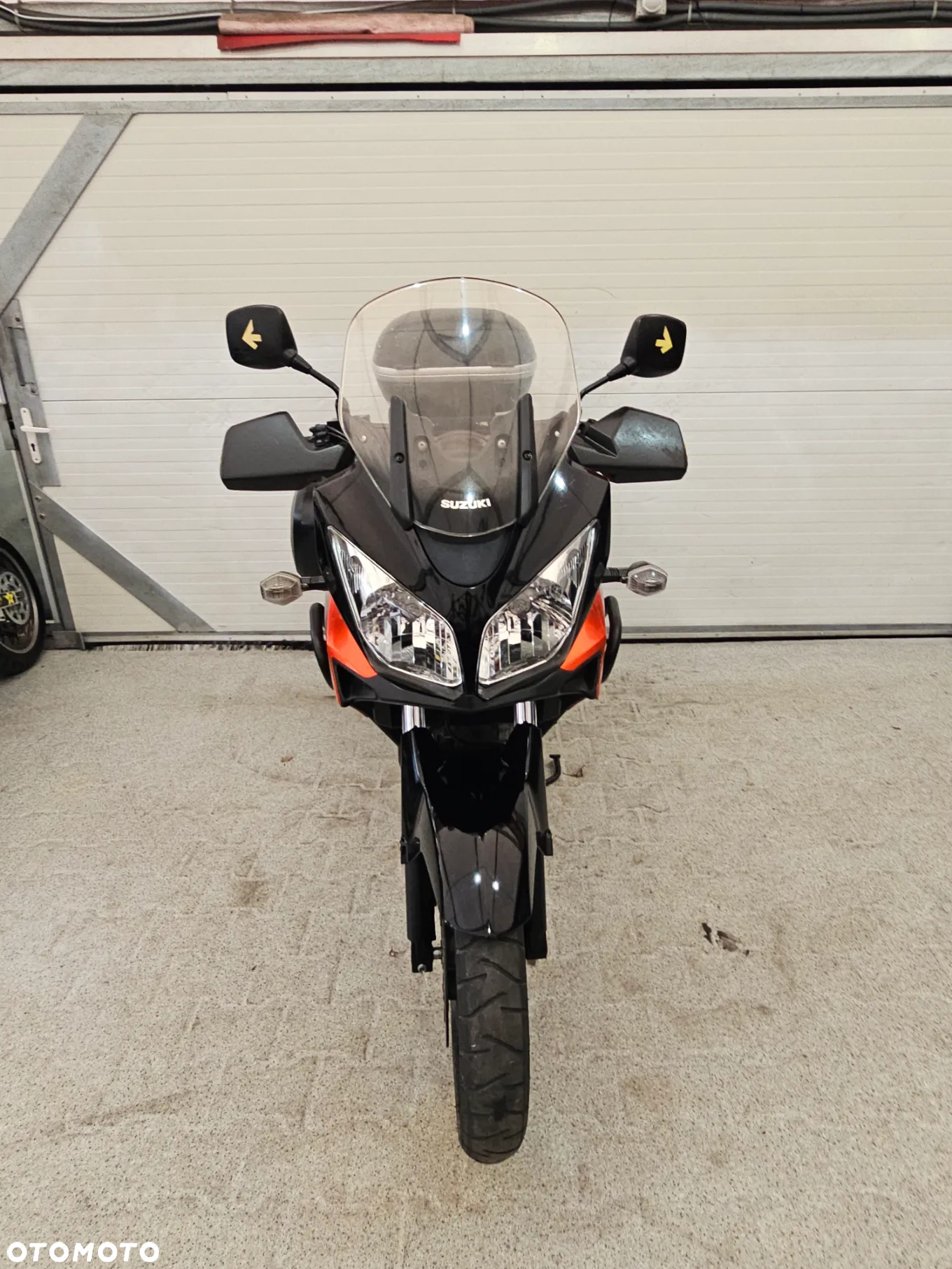 Suzuki DL - 18