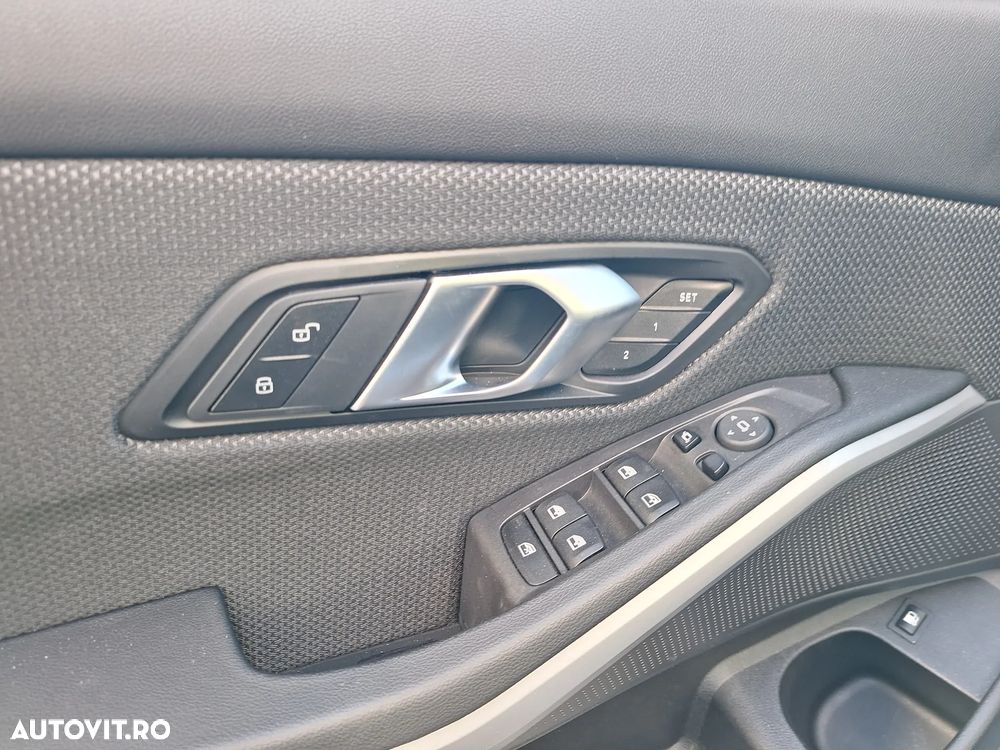 BMW Seria 3 330e xDrive AT PHEV - 9