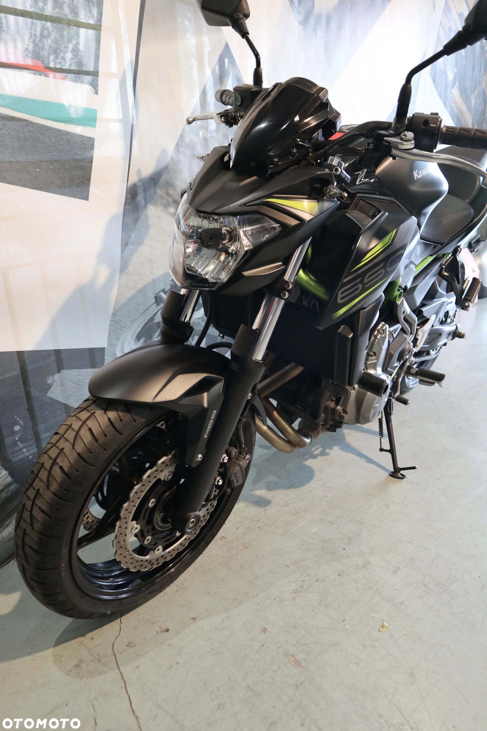 Kawasaki Z 650 - 4