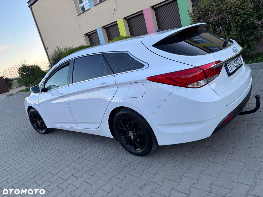 Hyundai i40 1.7 CRDi Comfort + - 12