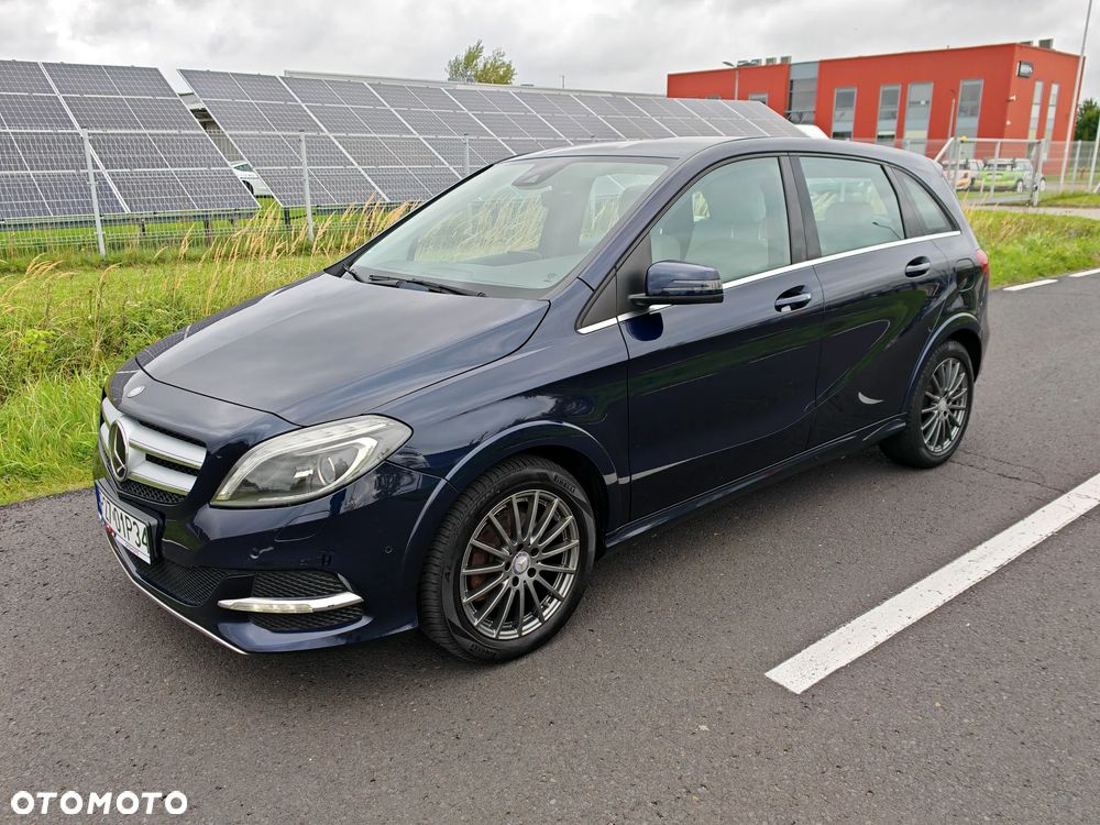 Mercedes-Benz Klasa B (Electric Drive) 250 e - 3