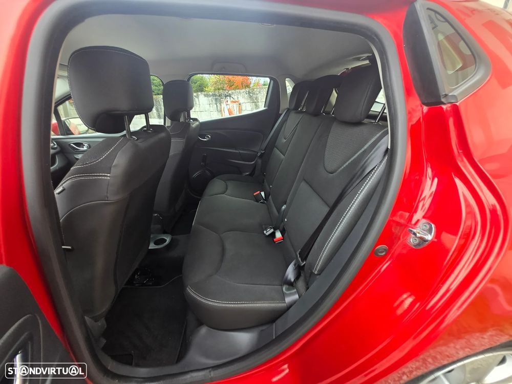 Renault Clio 1.5 dCi Dynamique S - 12