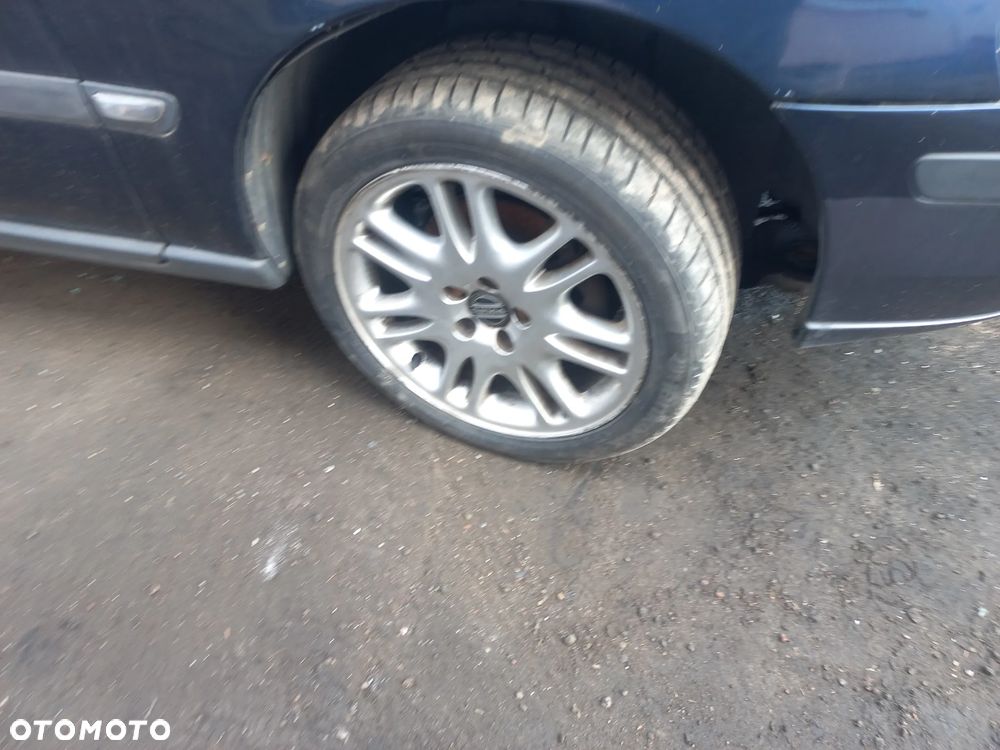 Volvo V70 2.4 Diesel 05r 5x108 225/45/17 alufelgi koła opony - 3